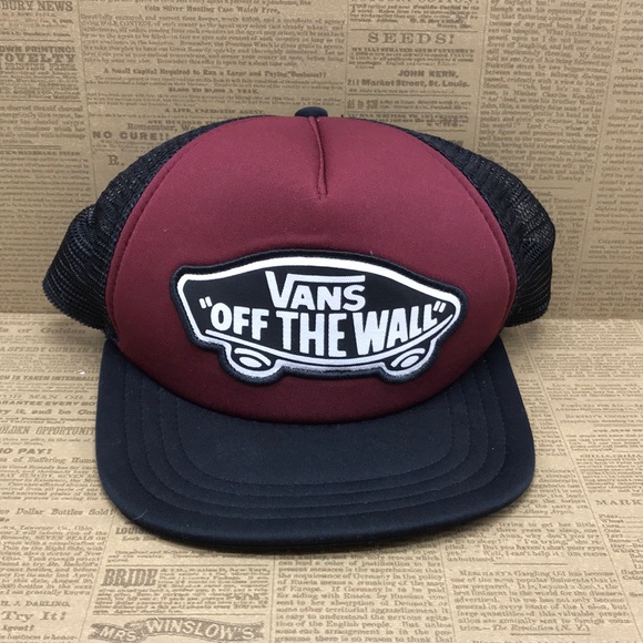 maroon vans hat